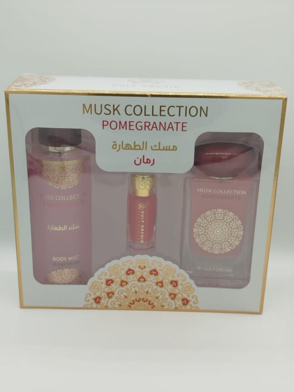 انغمسي في عالمٍ من الأنوثة والجاذبية مع مجموعة "مسك الطهارة رمان" من "Gulf Orchid"، العطر الذي يجسد جوهر الأنوثة والجمال. مزيجٌ فريدٌ من النفحات العطرية الفاخرة، يأخذكِ في رحلةٍ إلى عالمٍ من الدلال والتميز.