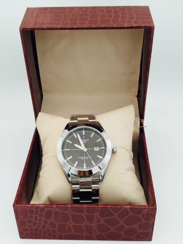 ⁦ساعة Tissot Gentleman Powermatic 80 Silicium – دقة سويسرية وأناقة عصرية⁩ - الصورة ⁦3⁩